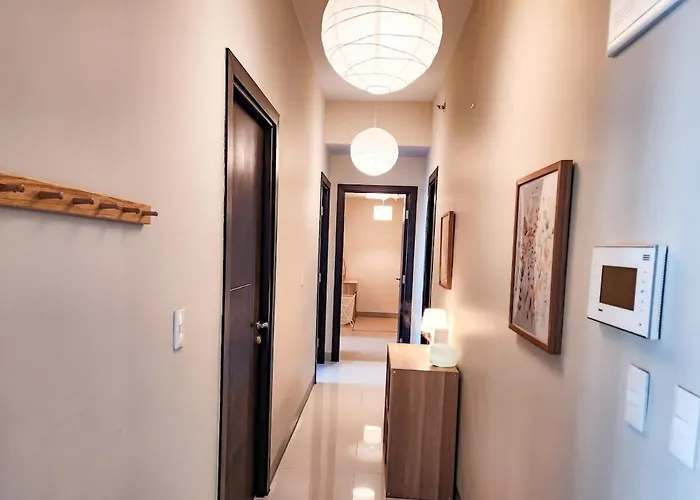 Travellers Haven 3br Bgc, Bathtub, Xbox, 200mbps *