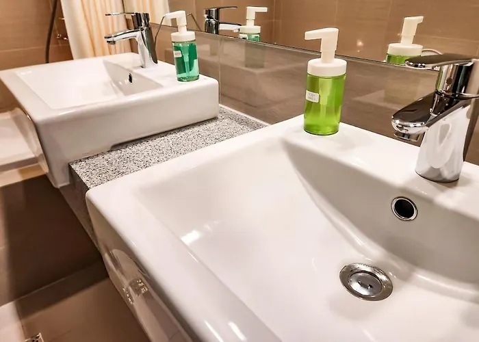 شقة Travellers Haven 3br Bgc, Bathtub, Xbox, 200mbps