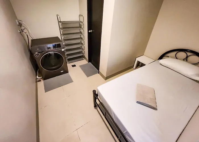 Travellers Haven 3br Bgc, Bathtub, Xbox, 200mbps *