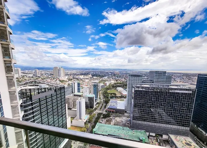 Travellers Haven 3br Bgc, Bathtub, Xbox, 200mbps *