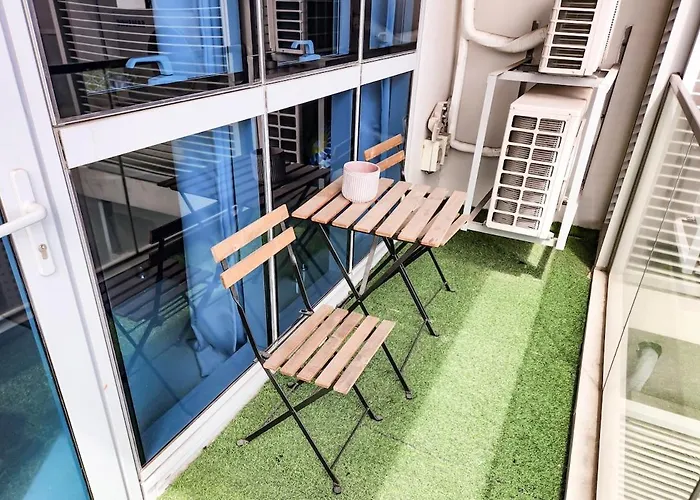 Travellers Haven 3br Bgc, Bathtub, Xbox, 200mbps شقة مانيلا